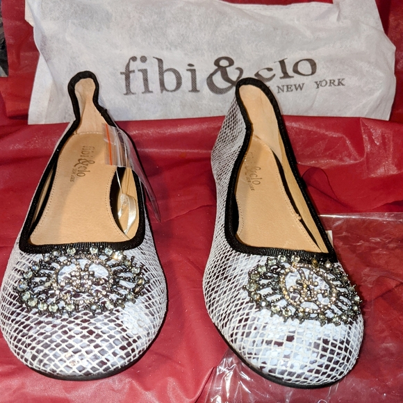 Fibi & Clo - Picture 7 of 10